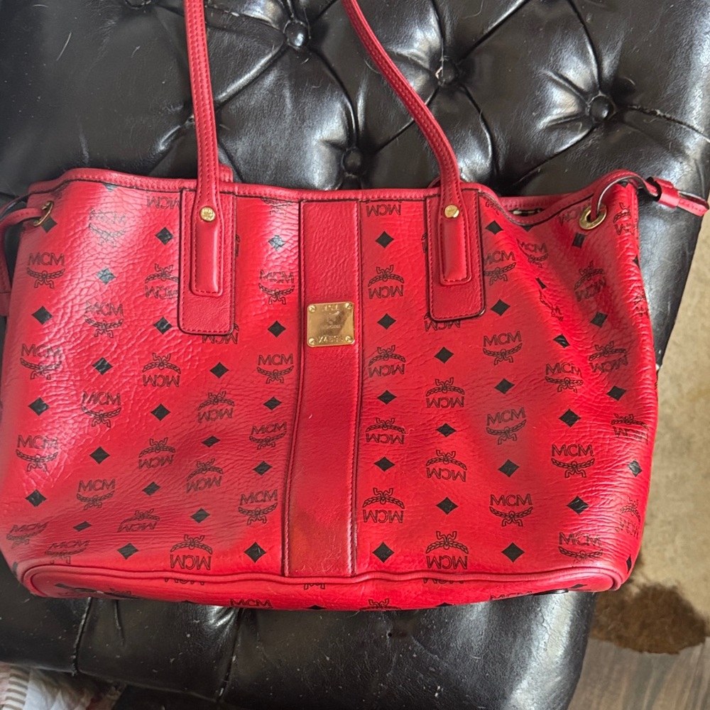 MCM Red Logo-Print Leather Shoulder Tote with Gold Plaque
